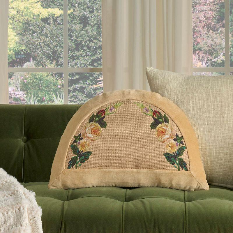 Mina Victory Mina Victory Vintage Pillow Rose Border 16" x 24" Beige Indoor Throw Pillow