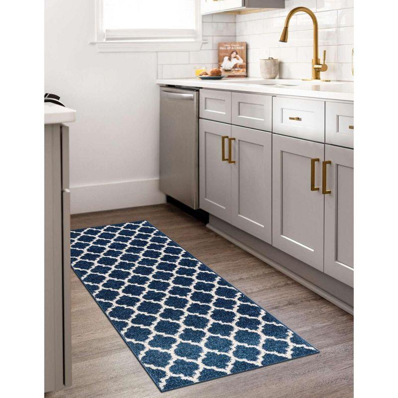 Unique Loom 2' 7 x 16' 5 Trellis Philadelphia Dark Blue Area Rug