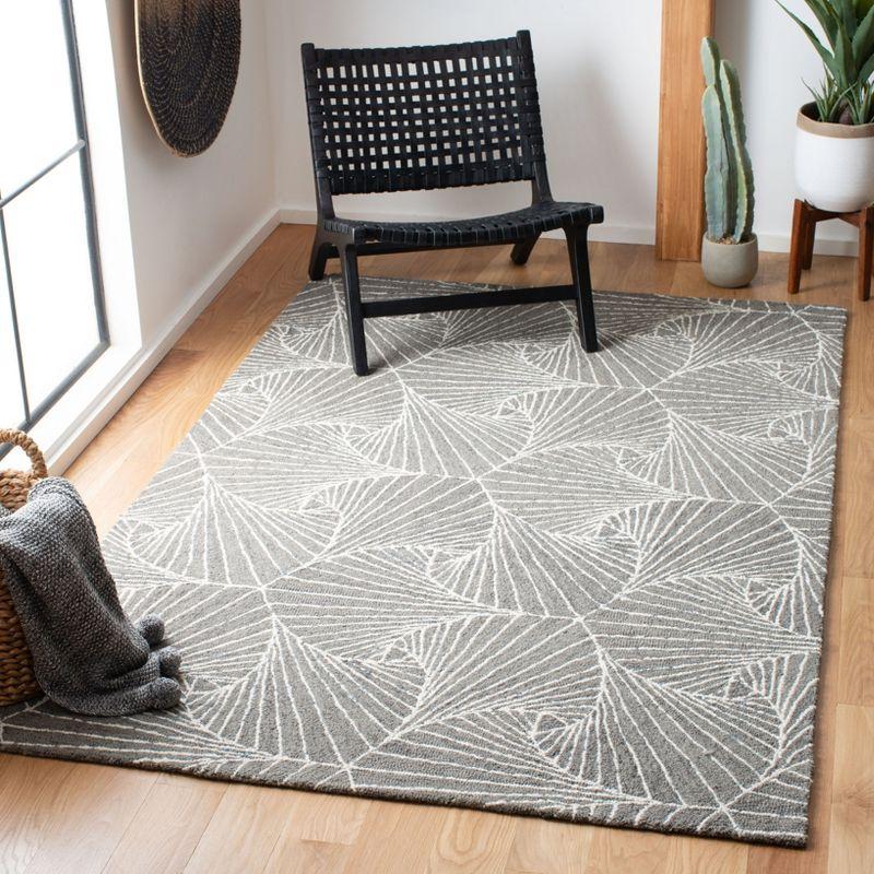 Handmade Gray Wool Tufted Rectangular Area Rug, 3x5 Feet