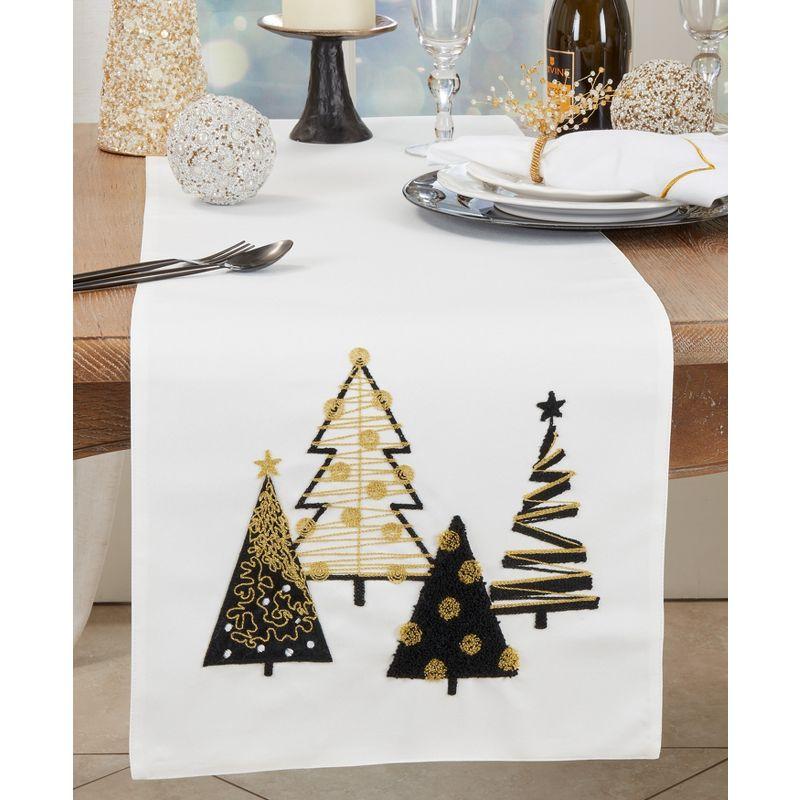 Saro Lifestyle Whimsical Christmas Trees Table Runner, 16"x70", White