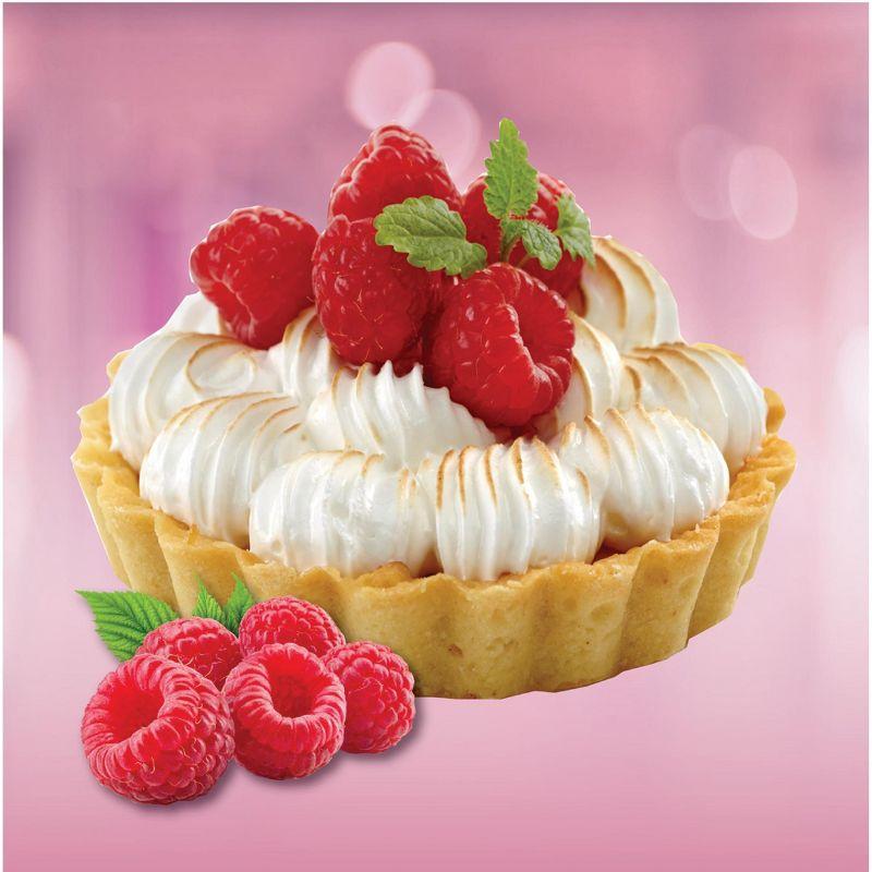 Courtside Market Strawberry Shortcake 14 oz Raspberry Tart Pill Shape Candle