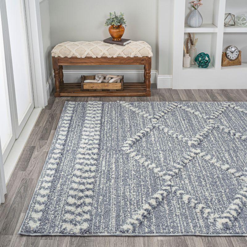 4' x 6' Sofie Moroccan Trellis High-Low Area Rug, Gray/Cream - JONATHAN Y