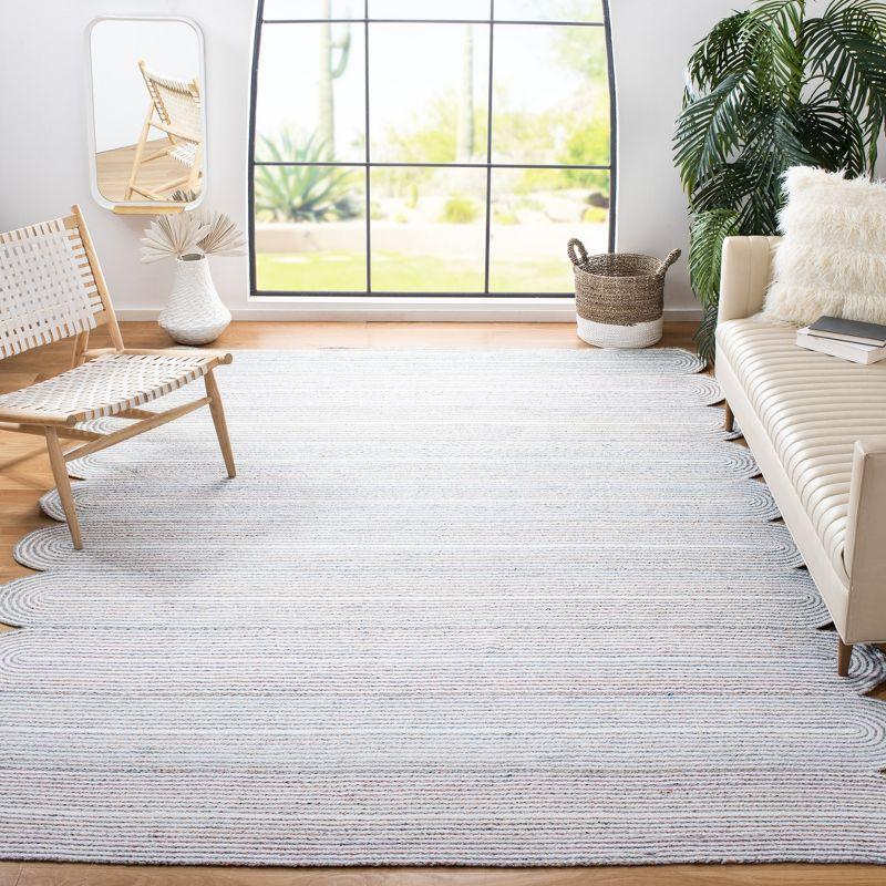 Cape Cod Ivory and Green Hand Woven 8' x 10' Area Rug