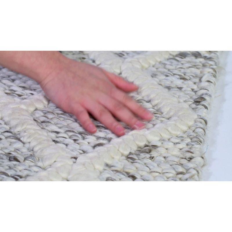 Coastal Charm Hand-Tufted Blue and Ivory Wool 6' Square Rug