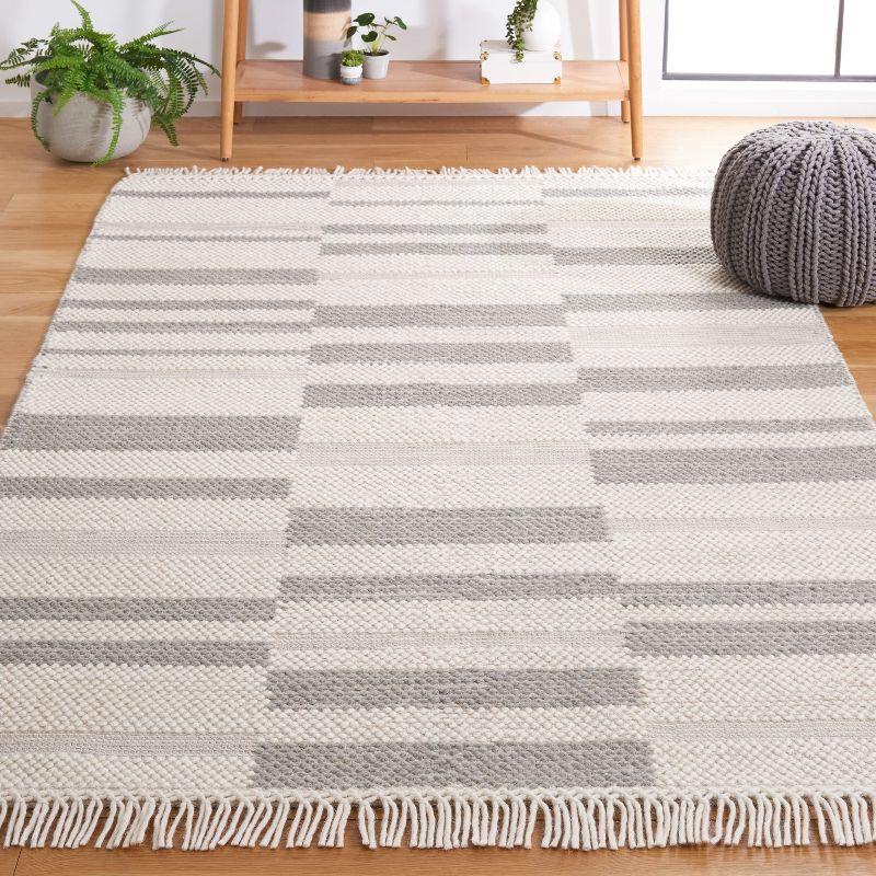 Ivory and Gray Flat Woven Wool Area Rug, 8' x 10'