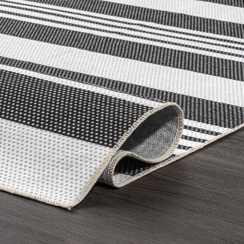 Sleek Striped Synthetic 3' x 5' Gray Rectangular Rug