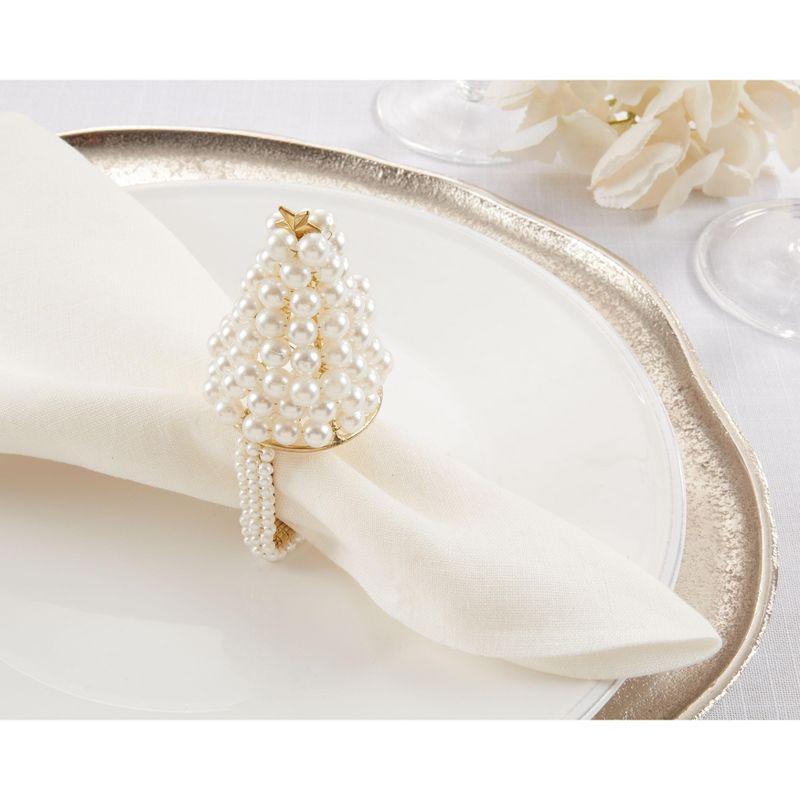 Saro Lifestyle Napkin Rings With Pearl Christmas Tree Design (Set of 4)