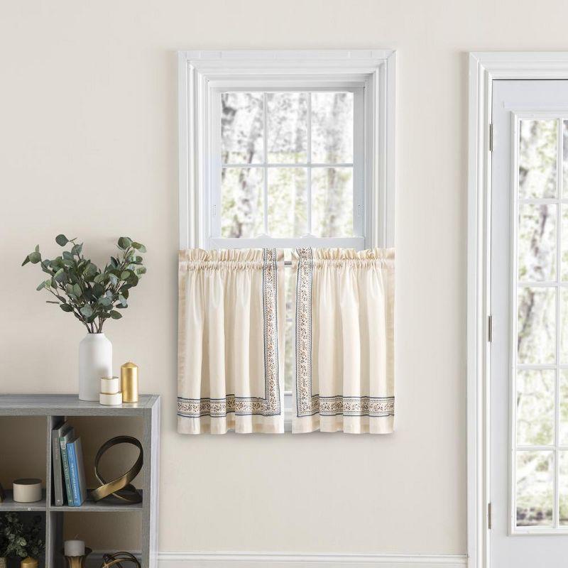 Natural Cotton and Polyester Rod Pocket Cafe Curtain