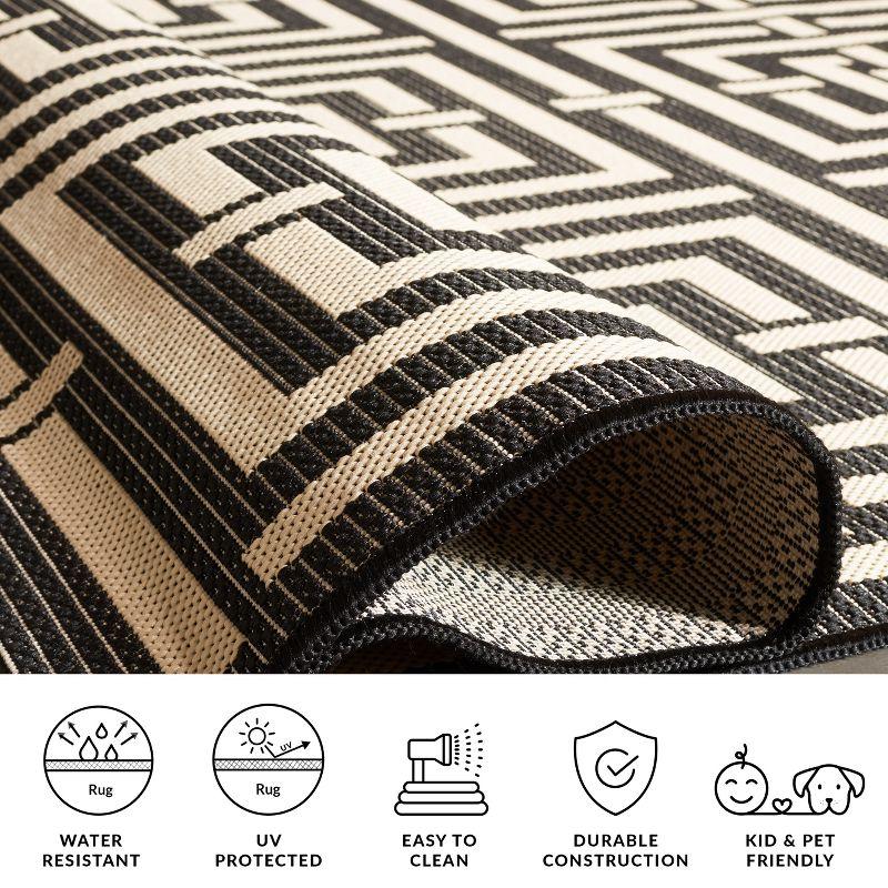 Courtyard CY6937 UV & Stain Resistant Non-Shedding Power Loomed Indoor/Outdoor Runner Rug - Black/Bone - 2'3"x6'7" - Safavieh