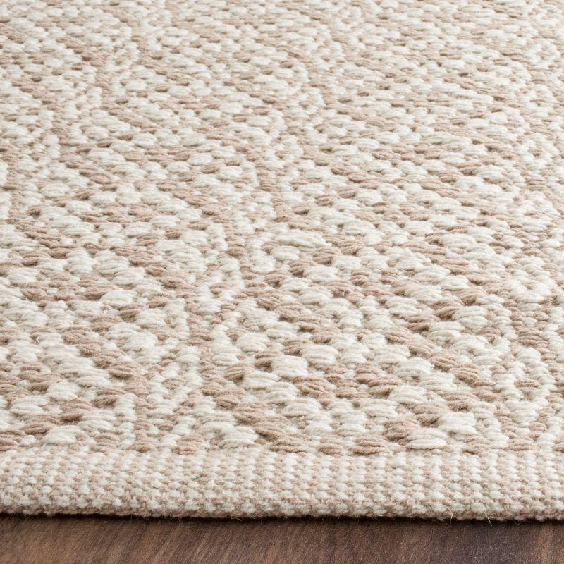 Montauk MTK716 Hand Woven Indoor Rug - Safavieh