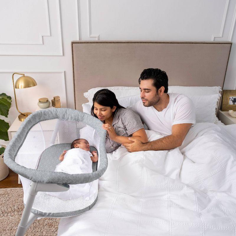 HALO Innovations BassiNest Flex Portable Bassinet - Morning Mist