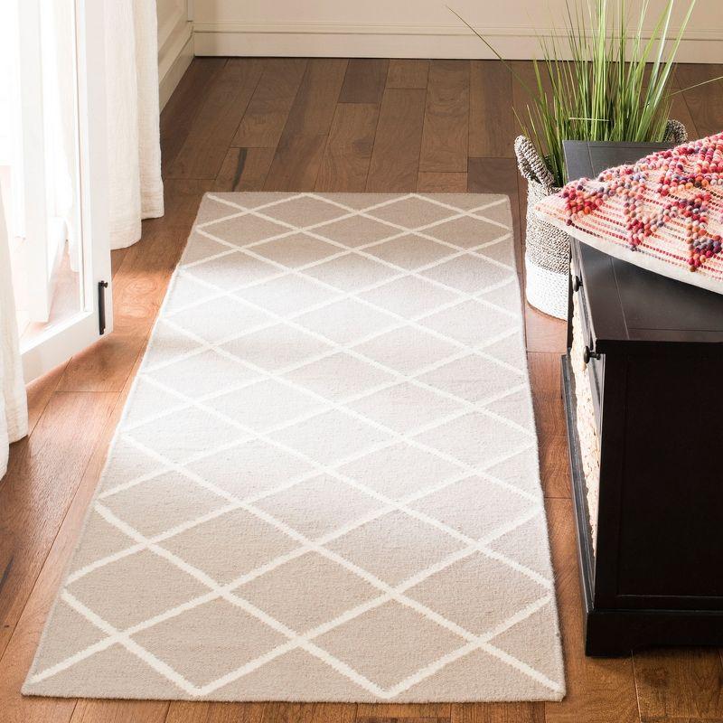 Handmade White and Gray Wool Geometric Runner Rug