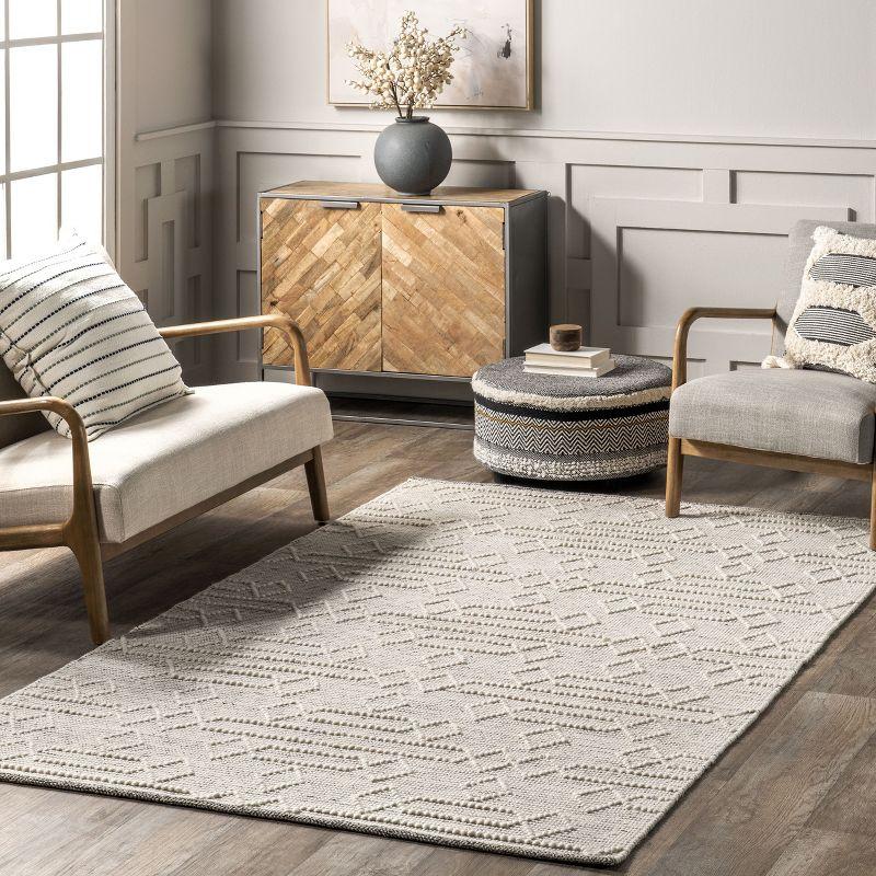 Nuloom Lucile Moroccan Diamond Wool Indoor Area Rug