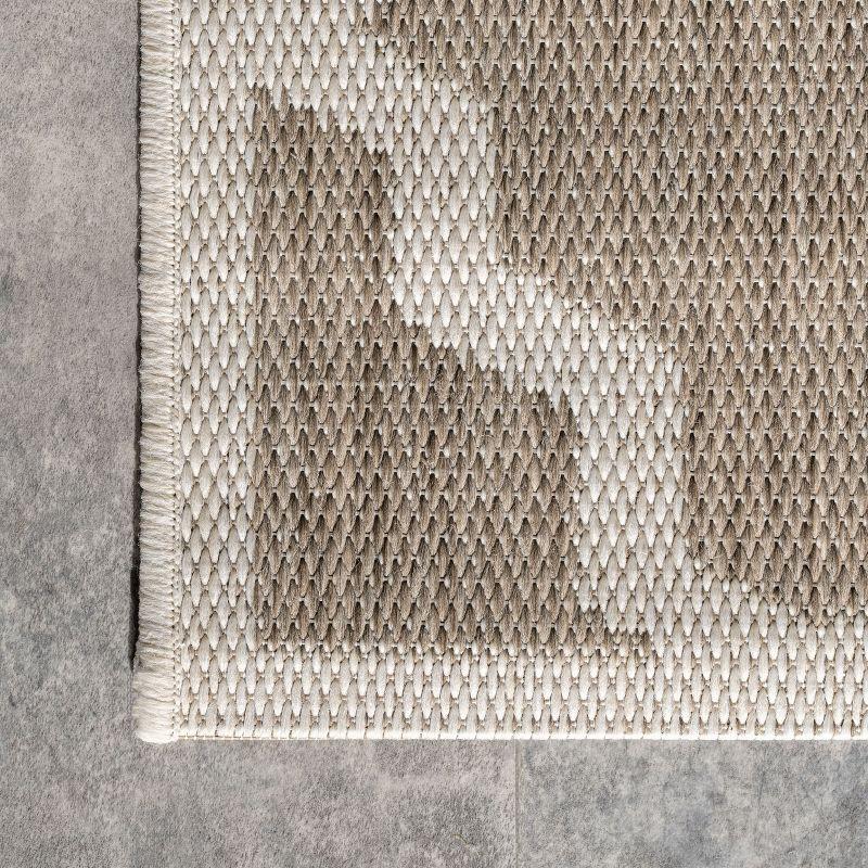 Nuloom Gina Trellis 4x6 Indoor/Outdoor Area Rug for Living Room Patio Deck Front Porch Kitchen, Taupe/Ivory