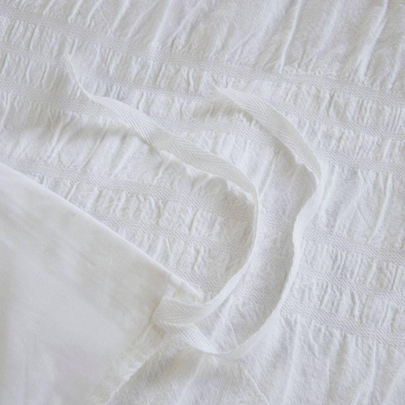 Nicolette White Standard Cotton 200 TC Seersucker 4-Piece Duvet Cover Set