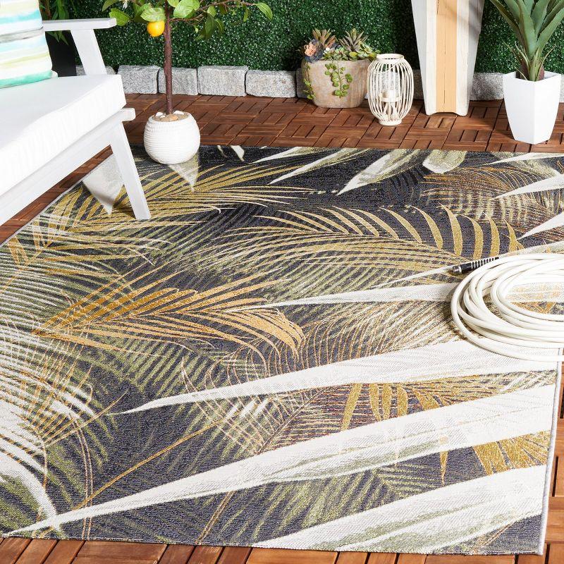 Barbados BAR549 Power Loomed Area Rug  - Safavieh