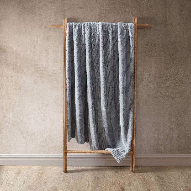 Eddie Bauer Eddie Bauer Ribbed Textured Stripe Solid Plush Throw Blanket