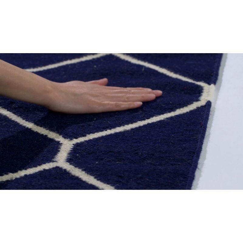 Dhurries DHU635 Hand Woven Area Rug - Navy/Ivory - 3'x5' - Safavieh.