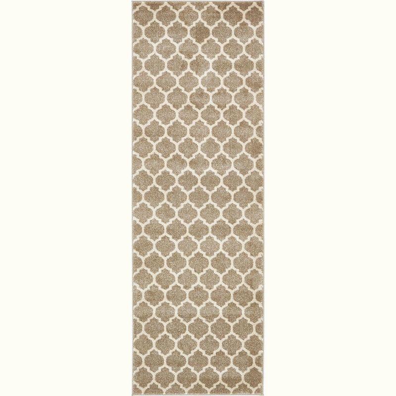 Elegant Trellis Light Brown 8ft Indoor Runner Rug - Easy Care & Stain-Resistant