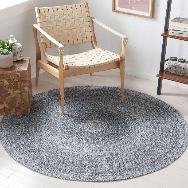 Braided BRD804 Hand Woven Area Rug - Dark Gray/Light Blue - 5' round - Safavieh.
