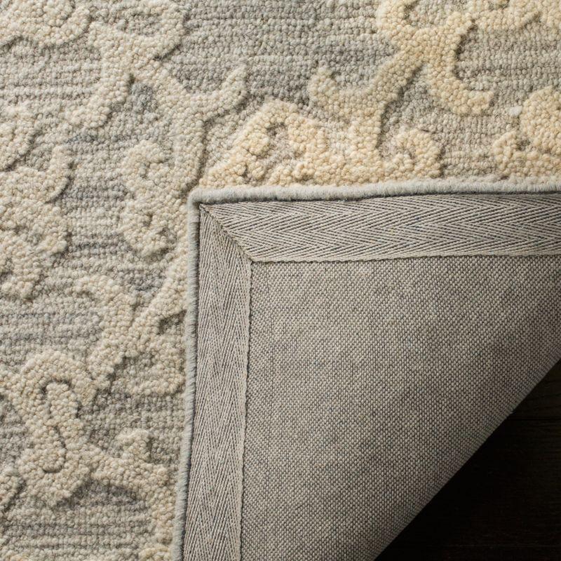 Blossom BLM104 Hand Tufted Area Rug - Grey/Ivory - 4' round - Safavieh.