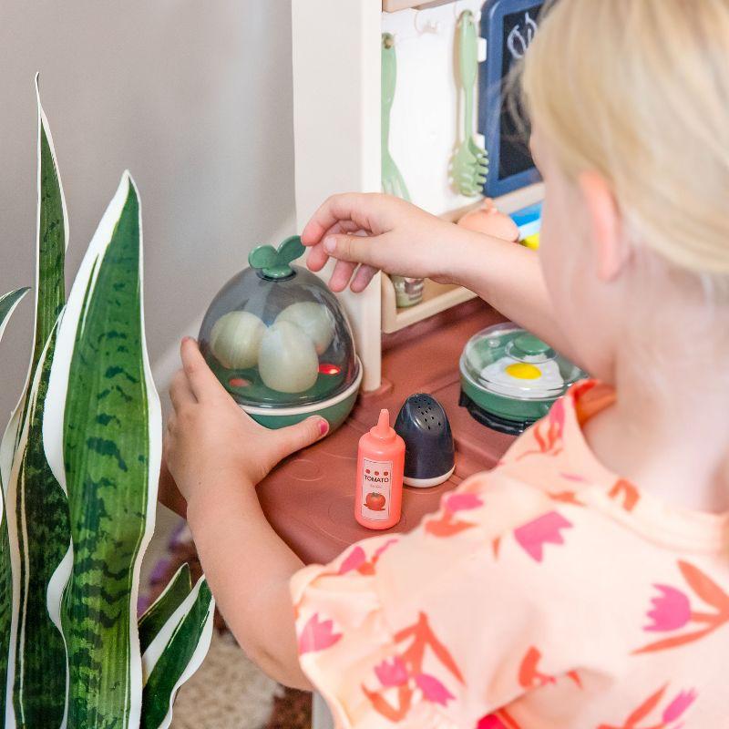 SunnyDaze Decor Mini Meals Kitchen Playset with Light, Sounds and Cooking Effects