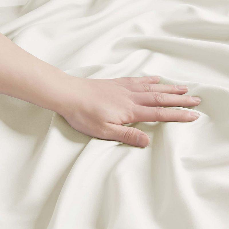 Nestl Luxury Soft Microfiber Standard/Queen Size Pillowcases, Set of 2, Off White