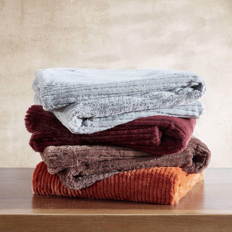 Eddie Bauer Eddie Bauer Ribbed Textured Stripe Solid Plush Throw Blanket