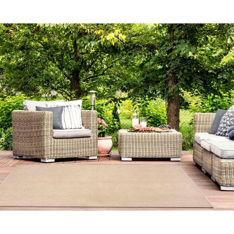 Liora Manne Calais  Indoor/Outdoor Rug  Sand..