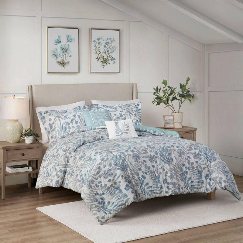 Madison Park Bonnie 5 Piece Seersucker Comforter Set with Throw Pillows