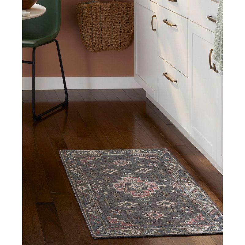 Town & Country Living TOWN & COUNTRY LUXE Livie Everwash Non-Slip Backing Kitchen Mat