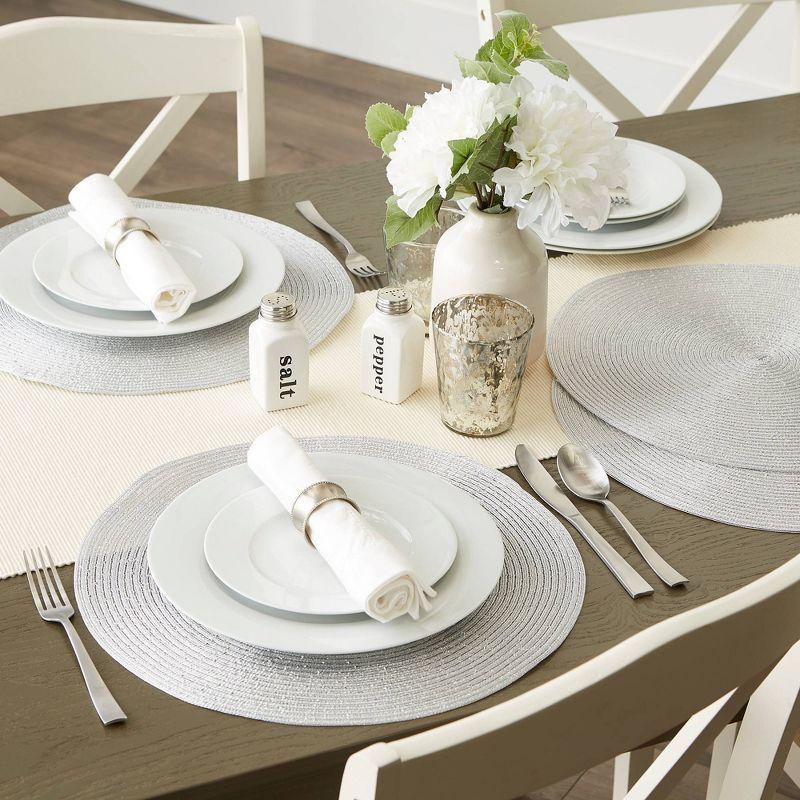 Set of 4 Metallic Silver Round Woven Placemats