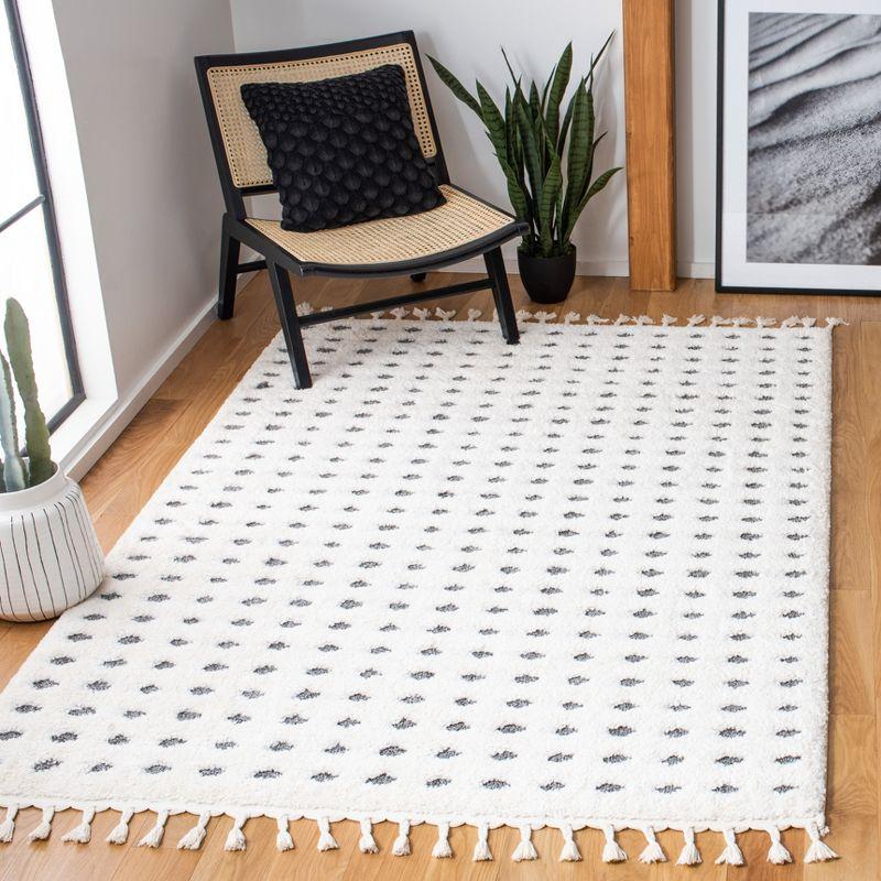 Moroccan Tassel Shag MTS690 Power Loomed Indoor Area Rug - Ivory/Grey - 5'3"x7'6" - Safavieh