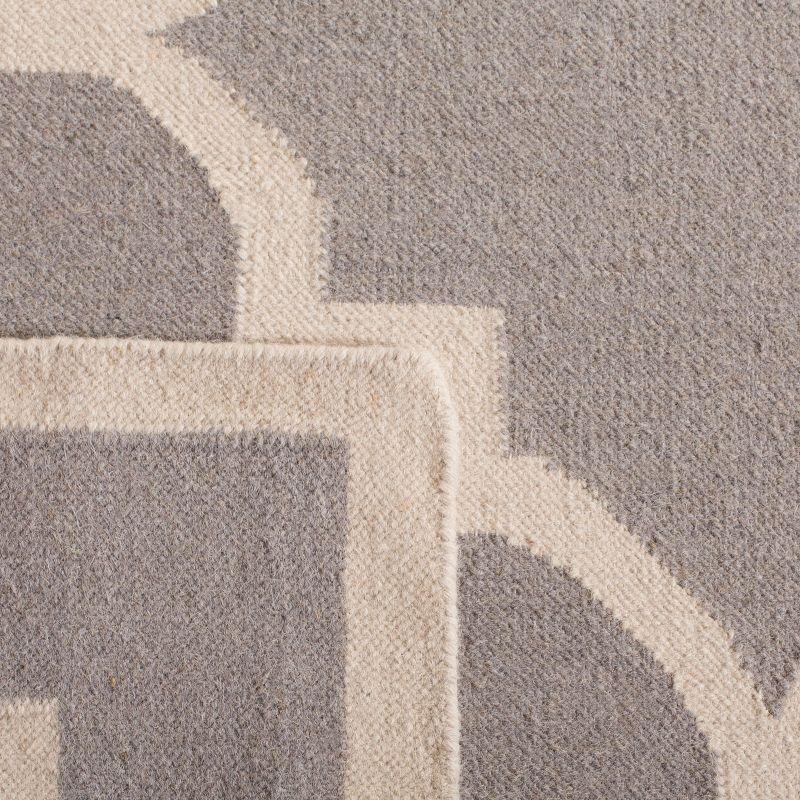 Dhurries DHU633 Hand Woven Area Rug - Dark Grey/Ivory - 5'x8' - Safavieh.