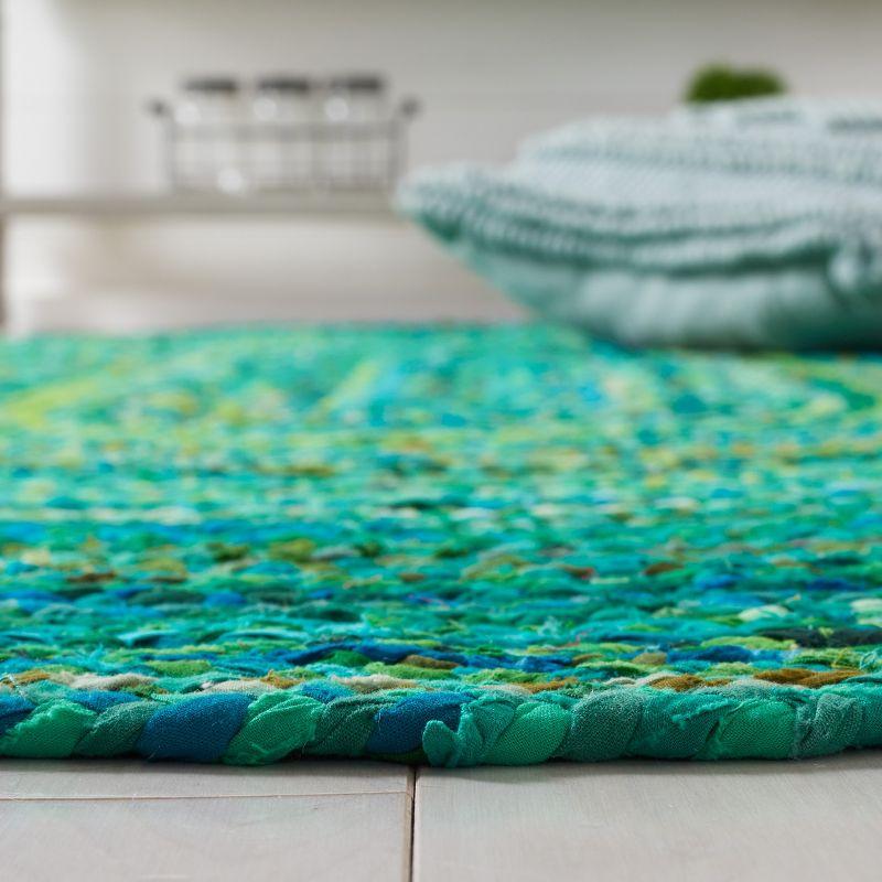 Braided BRD452 Hand Woven Indoor Area Rug - Green - 4'x6' Oval - Safavieh