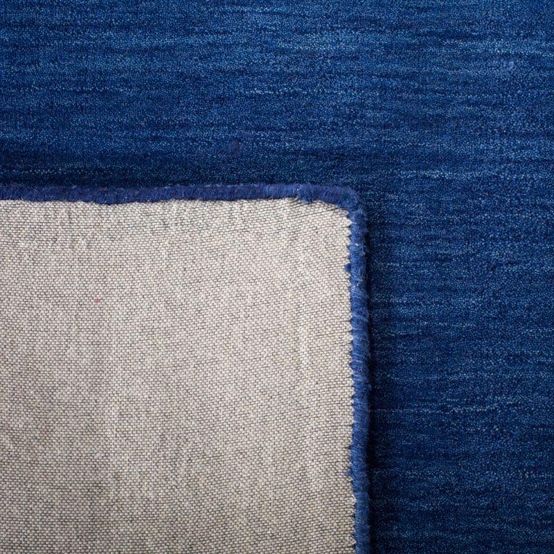 Safavieh Kids SFK802 Hand Loomed Indoor Area Rug - Navy - 5'x8' - Safavieh