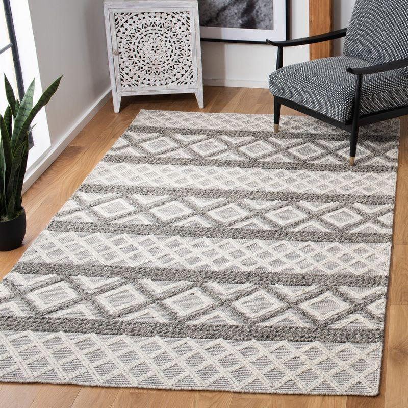 Vermont VRM211 Hand Woven Area Rug - Ivory/Dark Grey - 3'x5' - Safavieh.