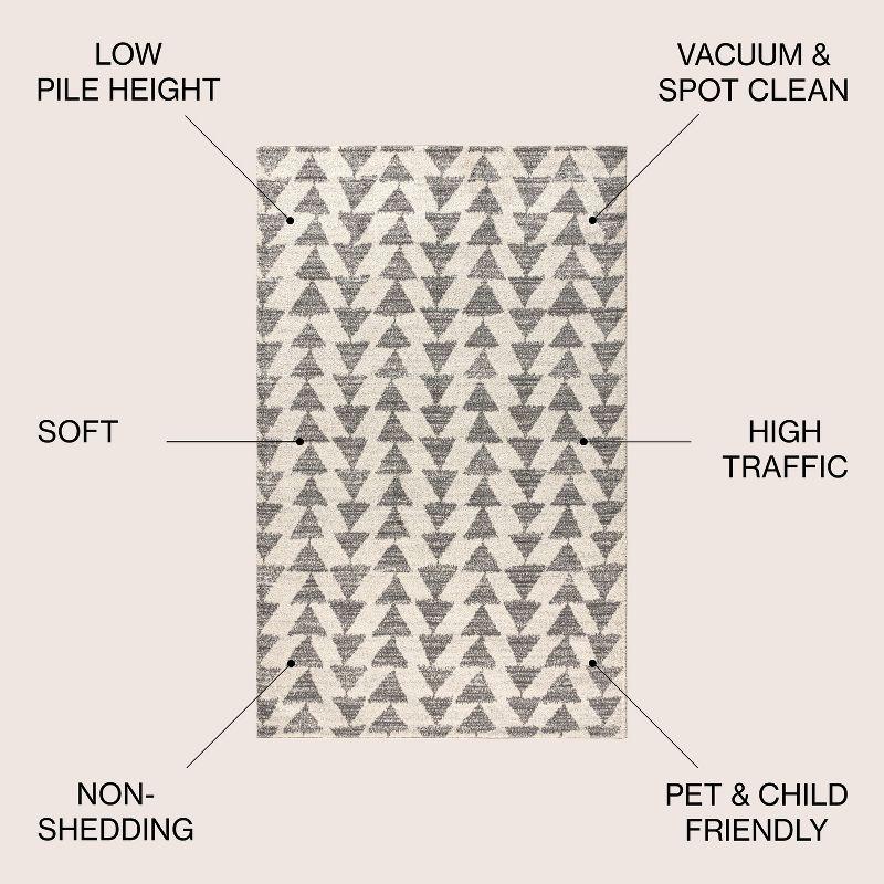 JONATHAN Y Aisha Moroccan Triangle Geometric Cream/Gray 5' Square Area Rug