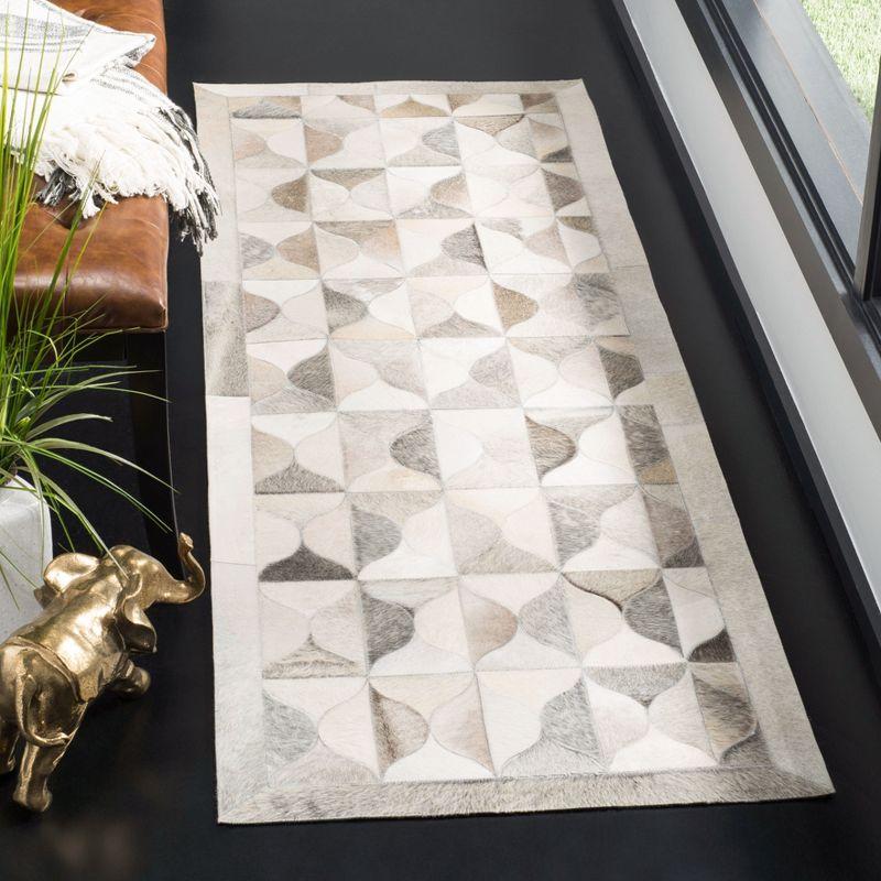 Handmade Gray Cowhide Geometric Runner Rug, 2'3" x 7'