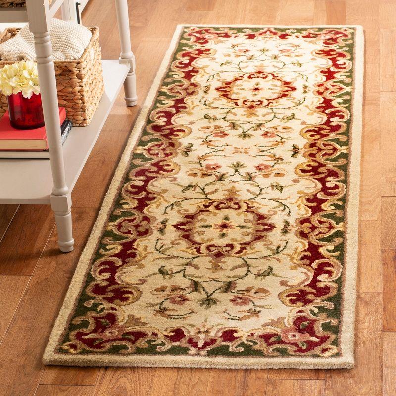 Classic CL234 Hand Tufted Runner Rug - Ivory/Green - 2'3"x8' - Safavieh.