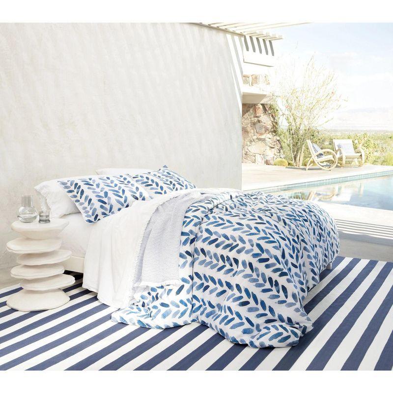 Catamaran Stripe Denim/White Handwoven Indoor/Outdoor Rug