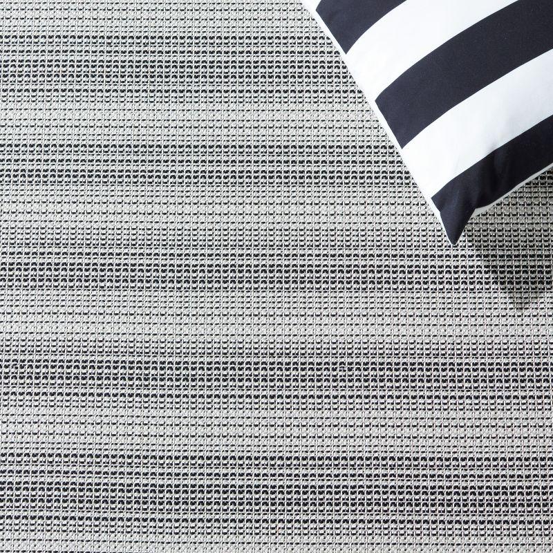 Hampton HTN231 Power Loomed Indoor/Outdoor Area Rug - Black/Gray - 6'5"x9'6" - Safavieh.