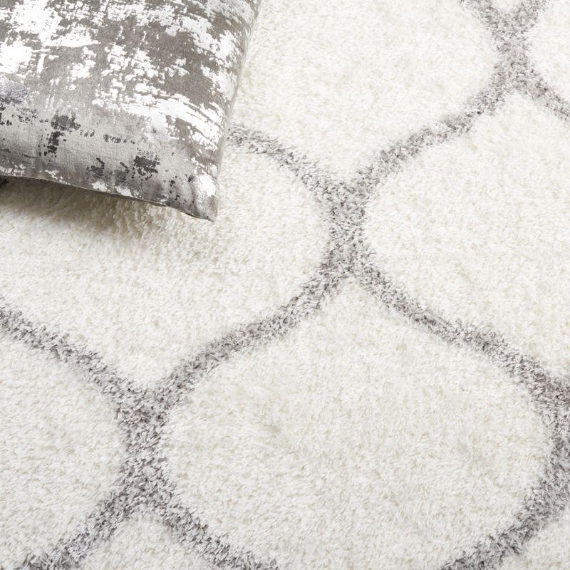 Red Barrel Studio® Tahoe Shag Performance Geometric Rug
