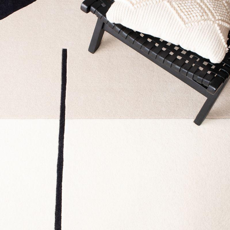 Fifth Avenue FTV110 Hand Tufted Area Rug - Ivory/Black - 5'x8' - Safavieh.