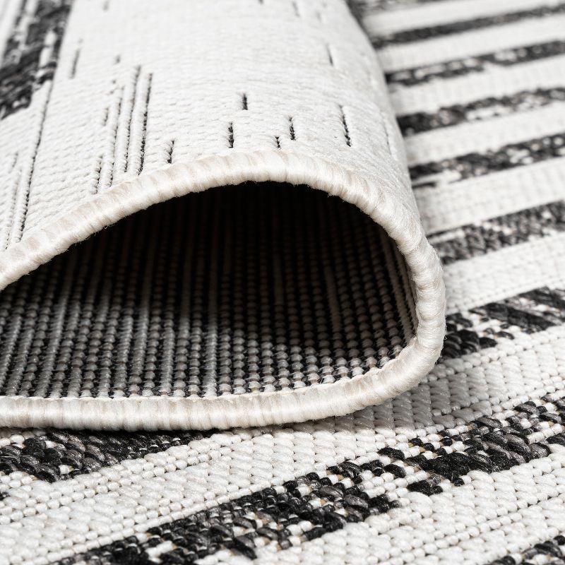4'x6' Zolak Berber Stripe Geometric Indoor/Outdoor Area Rug, Ivory/Black - JONATHAN Y