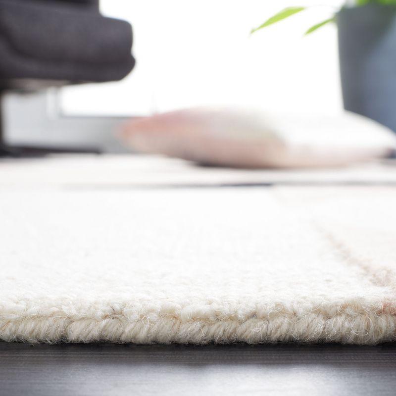 Rodeo Drive RD856 Hand Tufted Area Rug - Blush/Black - 6'x9' - Safavieh.
