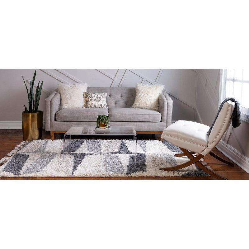 Unique Loom Hygge Shag Collection Area Rug - Balanced (5' 1" x 8' Rectangle Gray/Ivory)