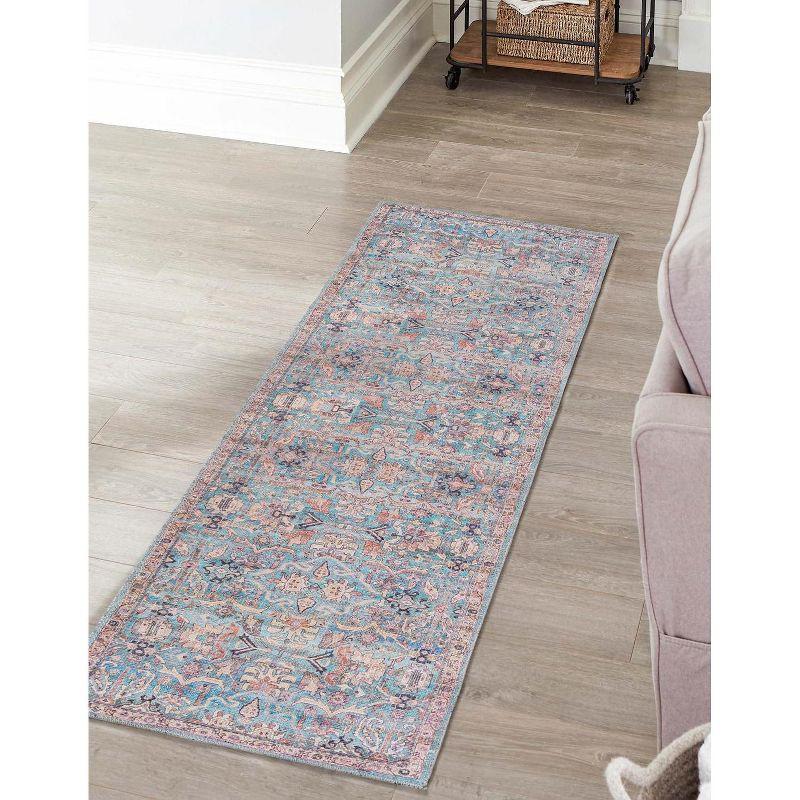 Unique Loom Nostalgia Katie Machine Washable Area Rug