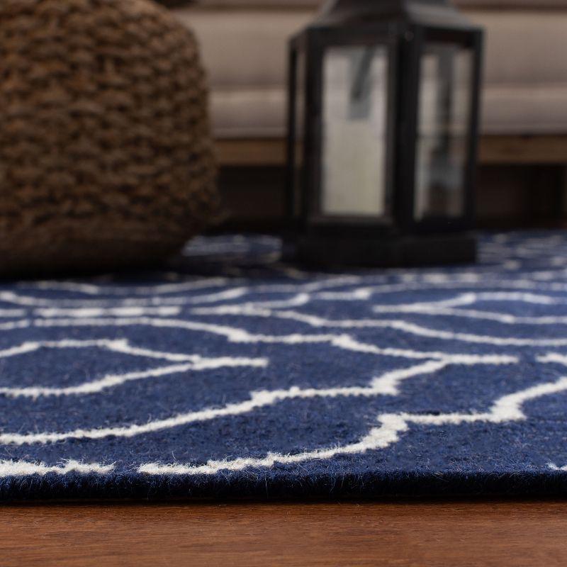 Dhurries DHU637 Hand Woven Area Rug - Navy/Ivory - 3'x5' - Safavieh.