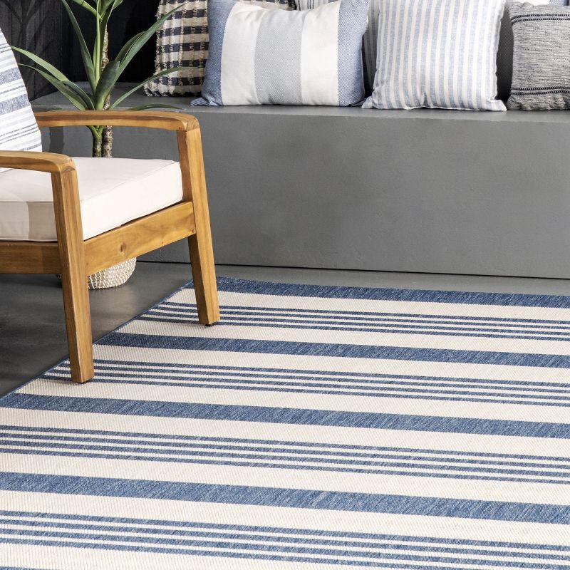 Nuloom Robin Striped 10x13 Indoor/Outdoor Area Rug for Living Room Patio Deck Front Porch Kitchen, Blue/Ivory